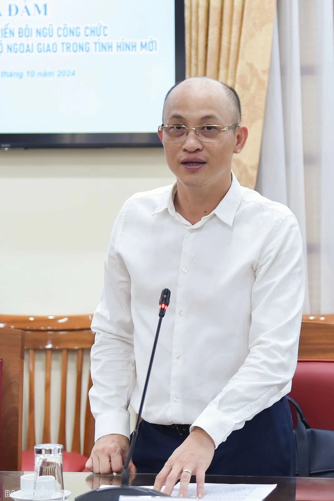 'Xây dựng và phát triển đội ngũ công chức làm công tác thanh tra tại Bộ Ngoại giao trong tình hình mới’ 'Xây dựng và phát triển đội ngũ công chức làm công tác thanh tra tại Bộ Ngoại giao trong tình hình mới’