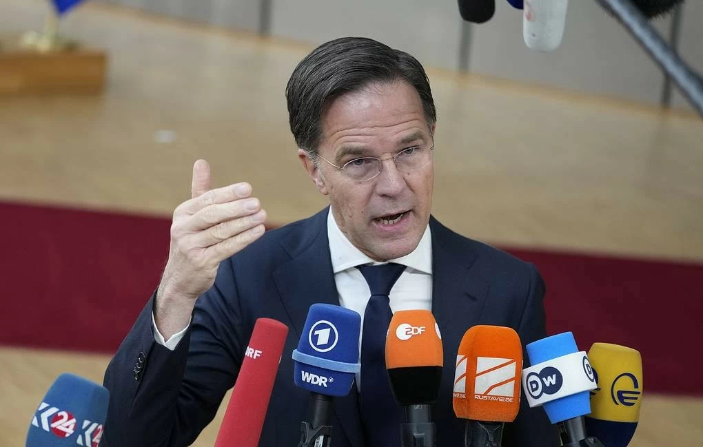 Tổng thư ký NATO tự tin với con đường hỗ trợ Ukraine nhưng lại chùn chân trước kế hoạch mà Kiev hô hào mạnh mẽ, thận trọng khi đề cập Triều Tiên Tổng thư ký NATO tự tin với con đường hỗ trợ Ukraine nhưng lại chùn chân trước kế hoạch mà Kiev hô hào mạnh mẽ, thận trọng khi đề cập Triều Tiên