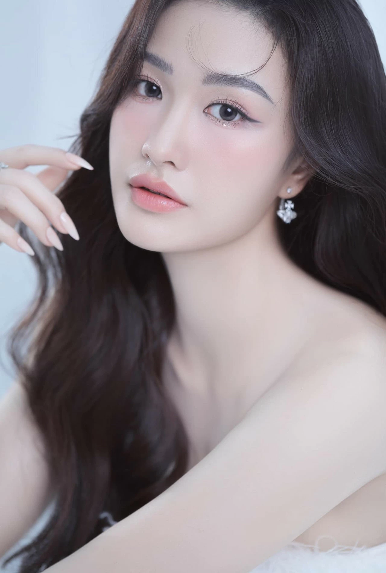 Hoa khôi bóng chuyền Đặng Thị Kim Thanh trở lại giải trong nước Hoa khôi bóng chuyền Đặng Thị Kim Thanh trở lại giải trong nước