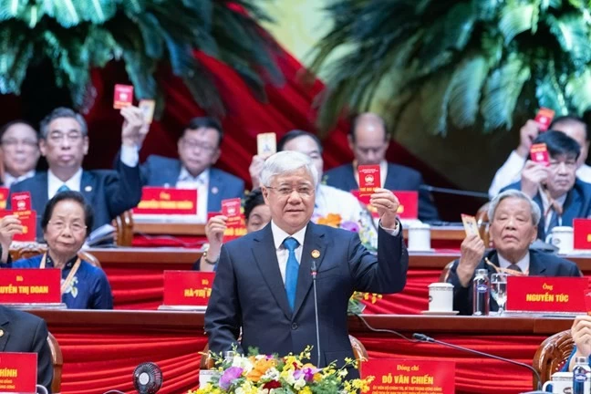 Đại biểu tiến hành biểu quyết tại Đại hội. (Nguồn: VGP) Đại biểu tiến hành biểu quyết tại Đại hội. (Nguồn: VGP)