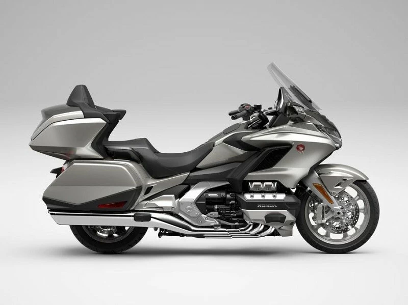 Cận cảnh Honda Gold Wing 2024 vừa ra mắt tại Việt Nam, giá 1,231 tỷ đồng Cận cảnh Honda Gold Wing 2024 vừa ra mắt tại Việt Nam, giá 1,231 tỷ đồng