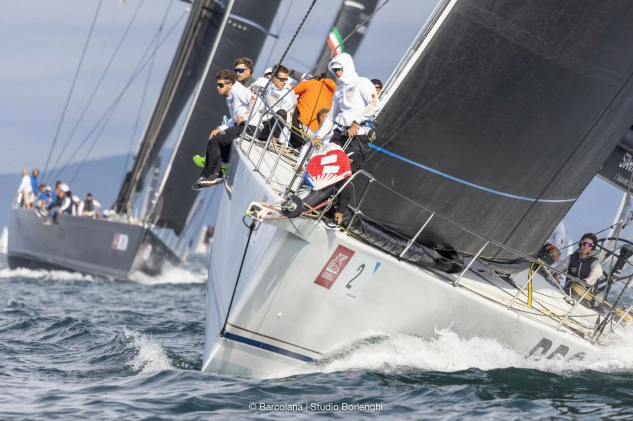 Italy: Mãn nhãn với giải đua thuyền buồm lớn nhất thế giới Barcolana Regatta Italy: Mãn nhãn với giải đua thuyền buồm lớn nhất thế giới Barcolana Regatta