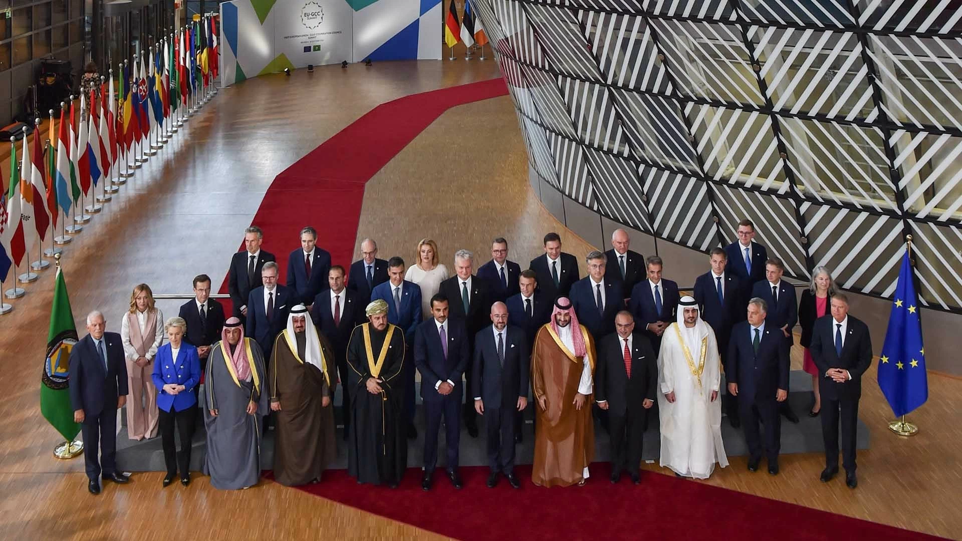Hội nghị thượng đỉnh EU-GCC: Muộn còn hơn không Hội nghị thượng đỉnh EU-GCC: Muộn còn hơn không