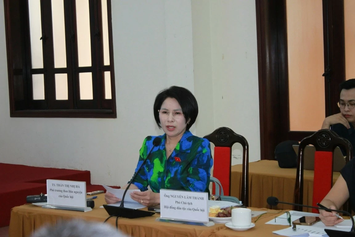 CIEM đề xuất chưa áp dụng thuế tiêu thụ đặc biệt đối với nước giải khát có đường CIEM đề xuất chưa áp dụng thuế tiêu thụ đặc biệt đối với nước giải khát có đường