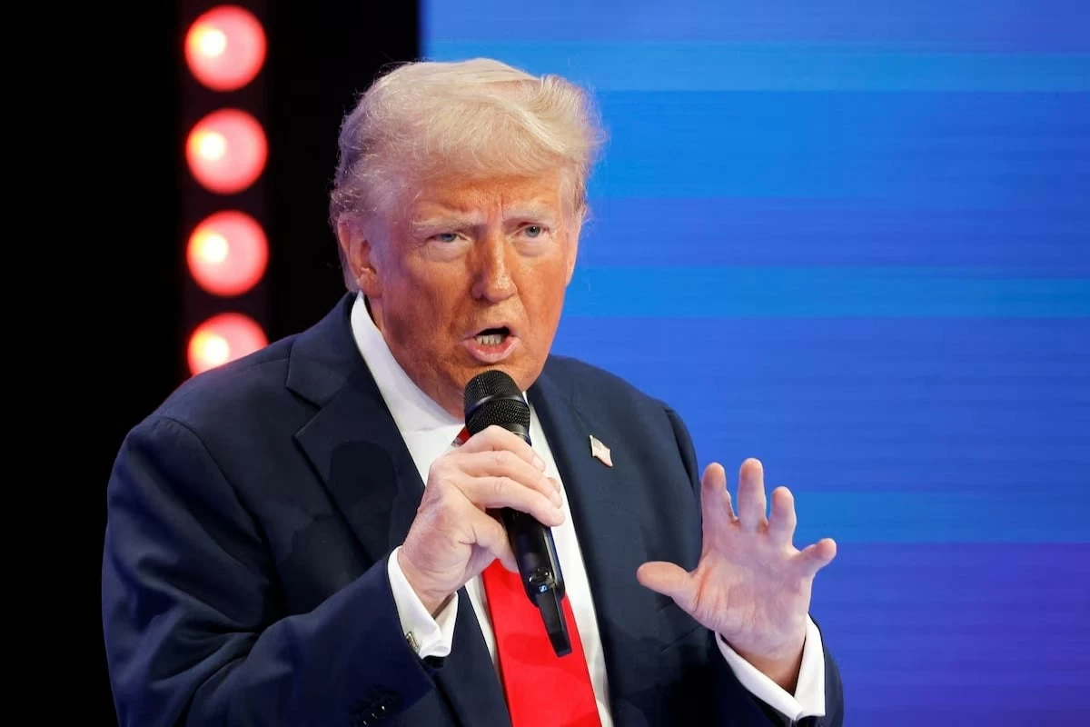 Cựu Tổng thống Mỹ Donald Trump chỉ trích Tổng thống Ukraine vì khơi mào cuộc xung đột với Nga. (Nguồn: Reuters) Cựu Tổng thống Mỹ Donald Trump chỉ trích Tổng thống Ukraine vì khơi mào cuộc xung đột với Nga. (Nguồn: Reuters)