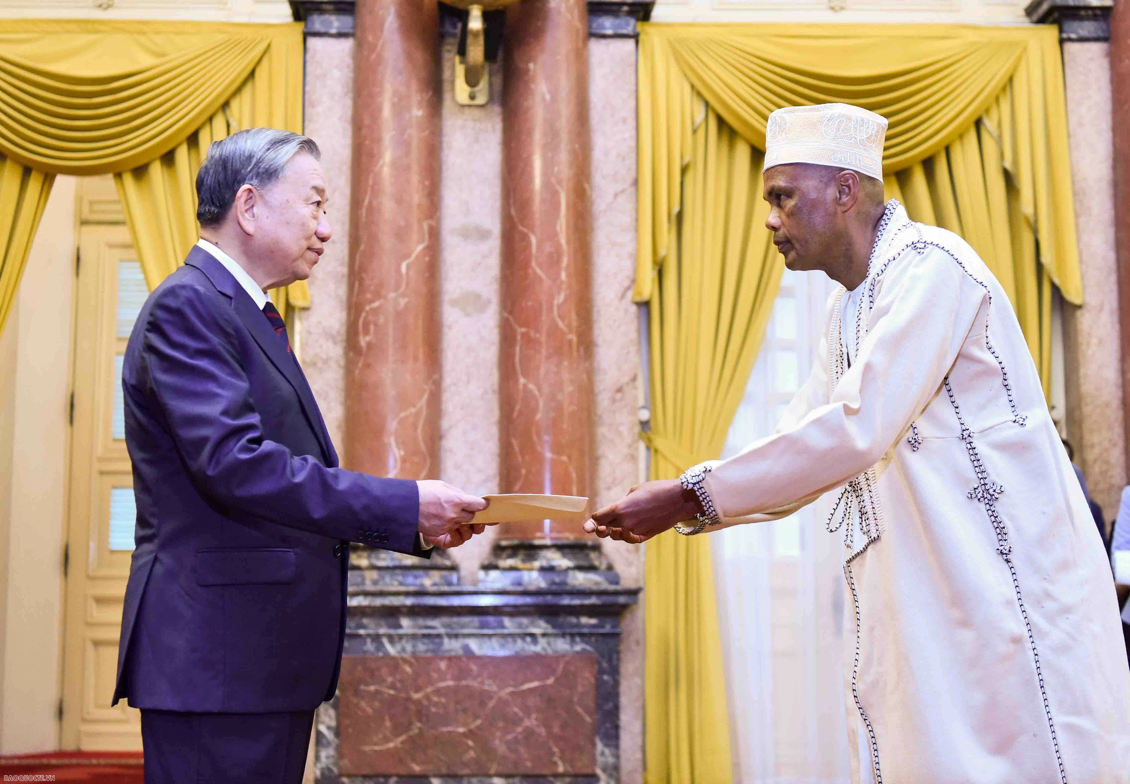 Tổng Bí thư, Chủ tịch nước Tô Lâm tiếp các Đại sứ trình Quốc thư Tổng Bí thư, Chủ tịch nước Tô Lâm tiếp các Đại sứ trình Quốc thư