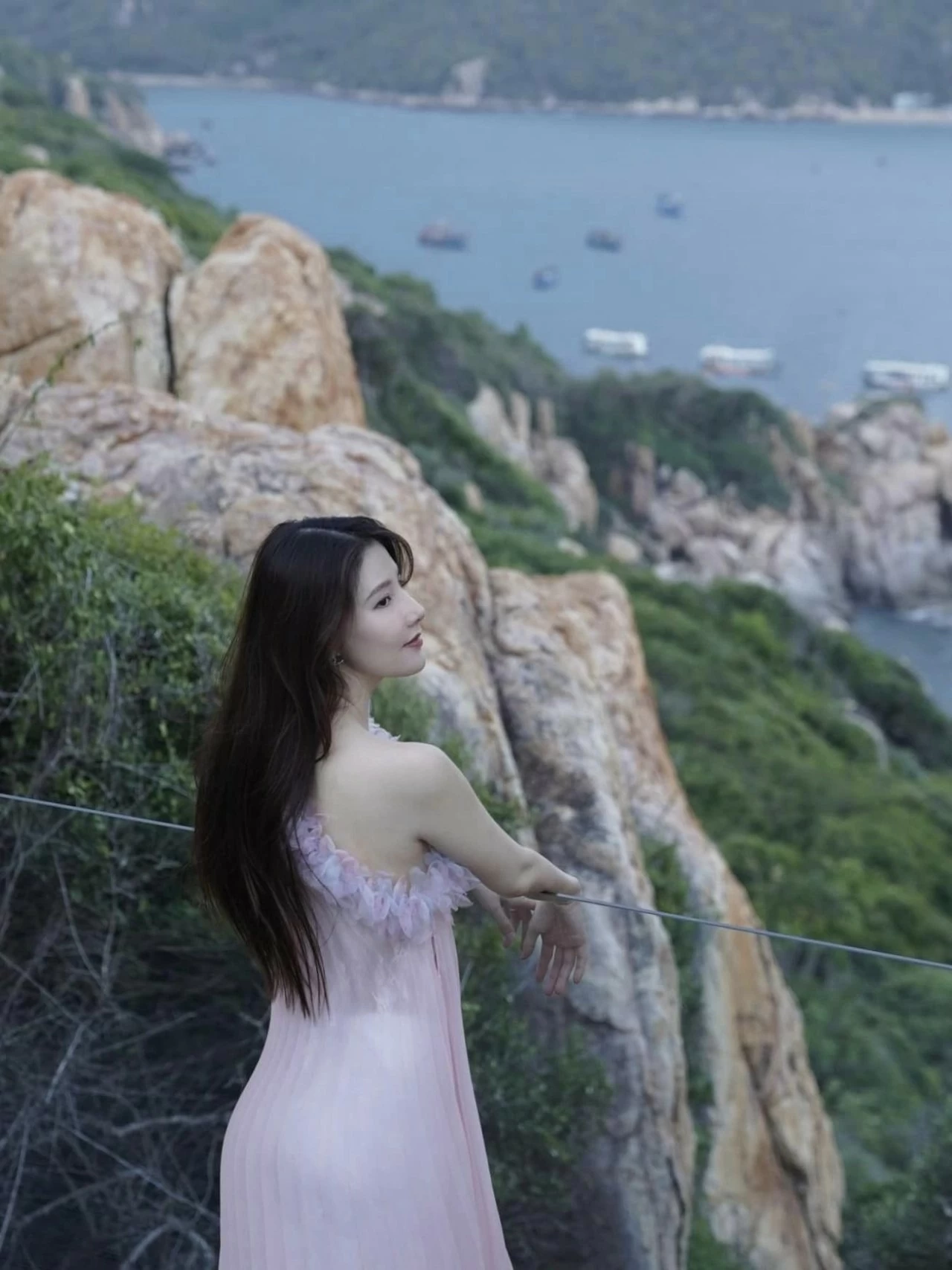 Diễm My 9X Diễm My 9X