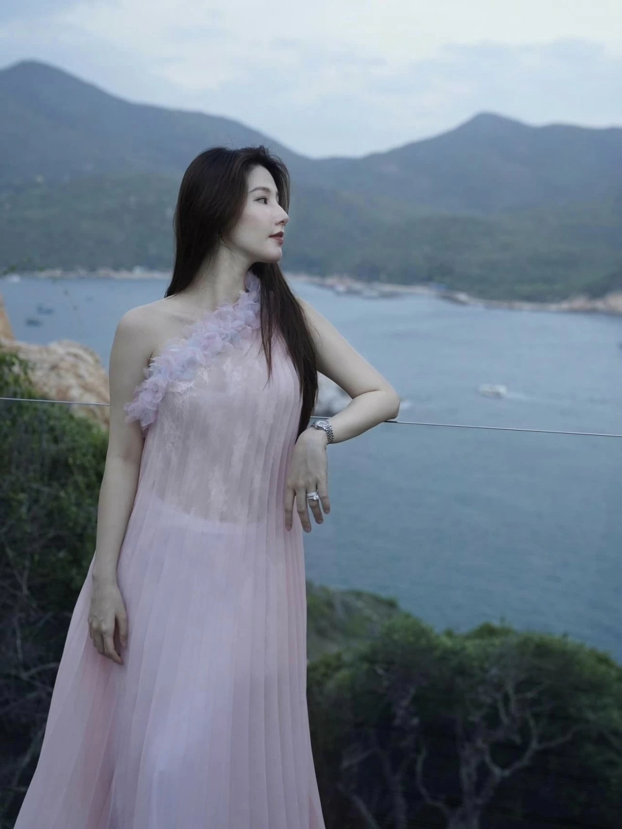 Diễm My 9X Diễm My 9X