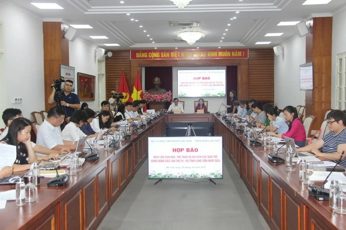 Ngày hội của đồng bào dân tộc vùng Đông Bắc: Sẽ tái hiện nhiều nghi lễ cổ truyền Ngày hội của đồng bào dân tộc vùng Đông Bắc: Sẽ tái hiện nhiều nghi lễ cổ truyền