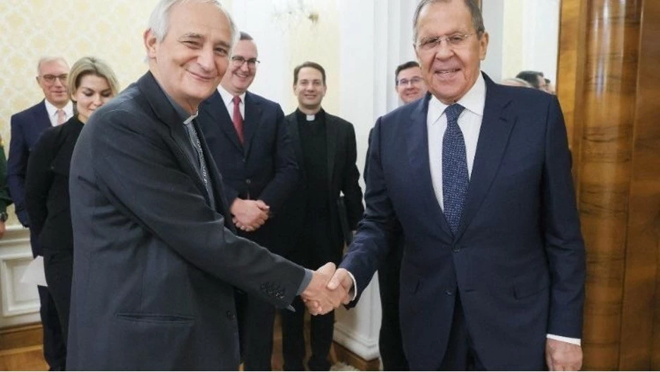 Đức Hồng Y Zuppi đã gặp Bộ trưởng Ngoại giao Nga Sergei Lavrov. (Nguồn: vaticannews) Đức Hồng Y Zuppi đã gặp Bộ trưởng Ngoại giao Nga Sergei Lavrov. (Nguồn: vaticannews)