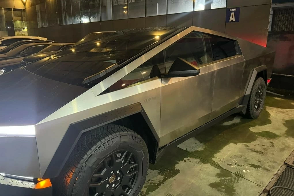 Tesla Cybertruck sở hữu thiết kế góc cạnh Tesla Cybertruck sở hữu thiết kế góc cạnh