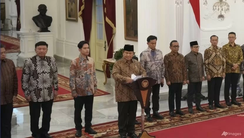 Nội các 'Đỏ và Trắng' của tân Tổng thống Indonesia Prabowo Subianto Nội các 'Đỏ và Trắng' của tân Tổng thống Indonesia Prabowo Subianto