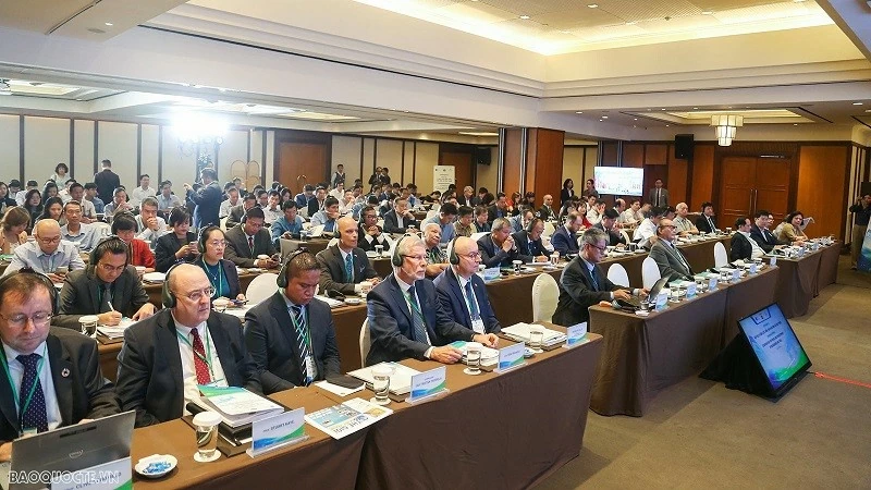 Xác định các yêu sách chồng lấn trên biển: Những biện pháp khả thi Xác định các yêu sách chồng lấn trên biển: Những biện pháp khả thi