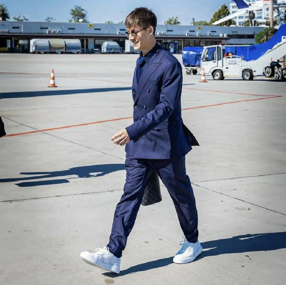 Juventus bất ngờ xác nhận chiêu mộ Arda Guler Juventus bất ngờ xác nhận chiêu mộ Arda Guler