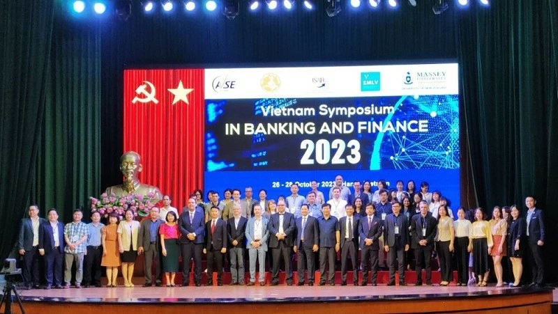 AVSE Global tiếp tục tổ chức Hội thảo khoa học quốc tế về Tài chính Ngân hàng tại Việt Nam AVSE Global tiếp tục tổ chức Hội thảo khoa học quốc tế về Tài chính Ngân hàng tại Việt Nam