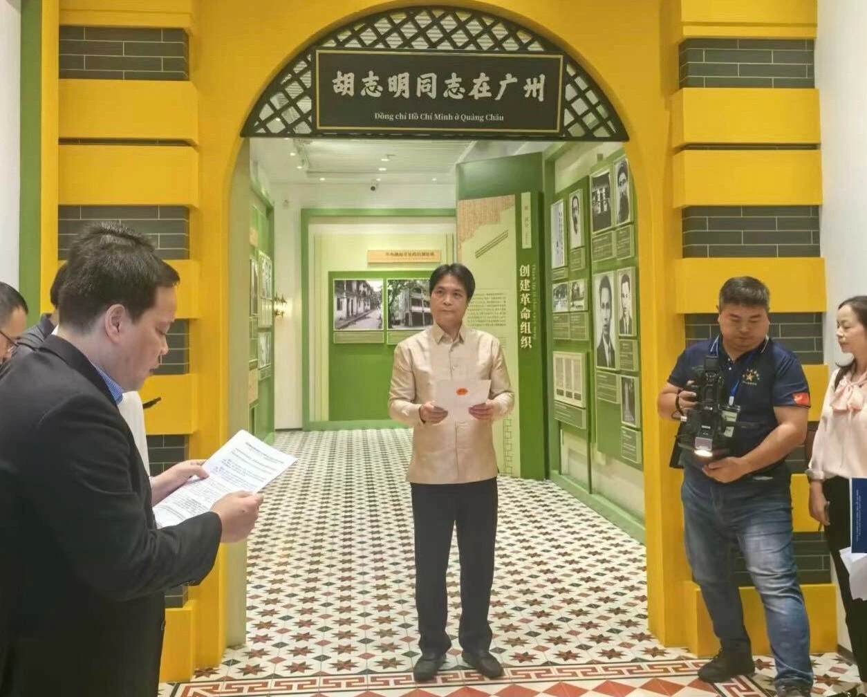 Tăng cường giao lưu hữu nghị thanh niên hướng tới Năm giao lưu nhân văn Việt Nam-Trung Quốc Tăng cường giao lưu hữu nghị thanh niên hướng tới Năm giao lưu nhân văn Việt Nam-Trung Quốc