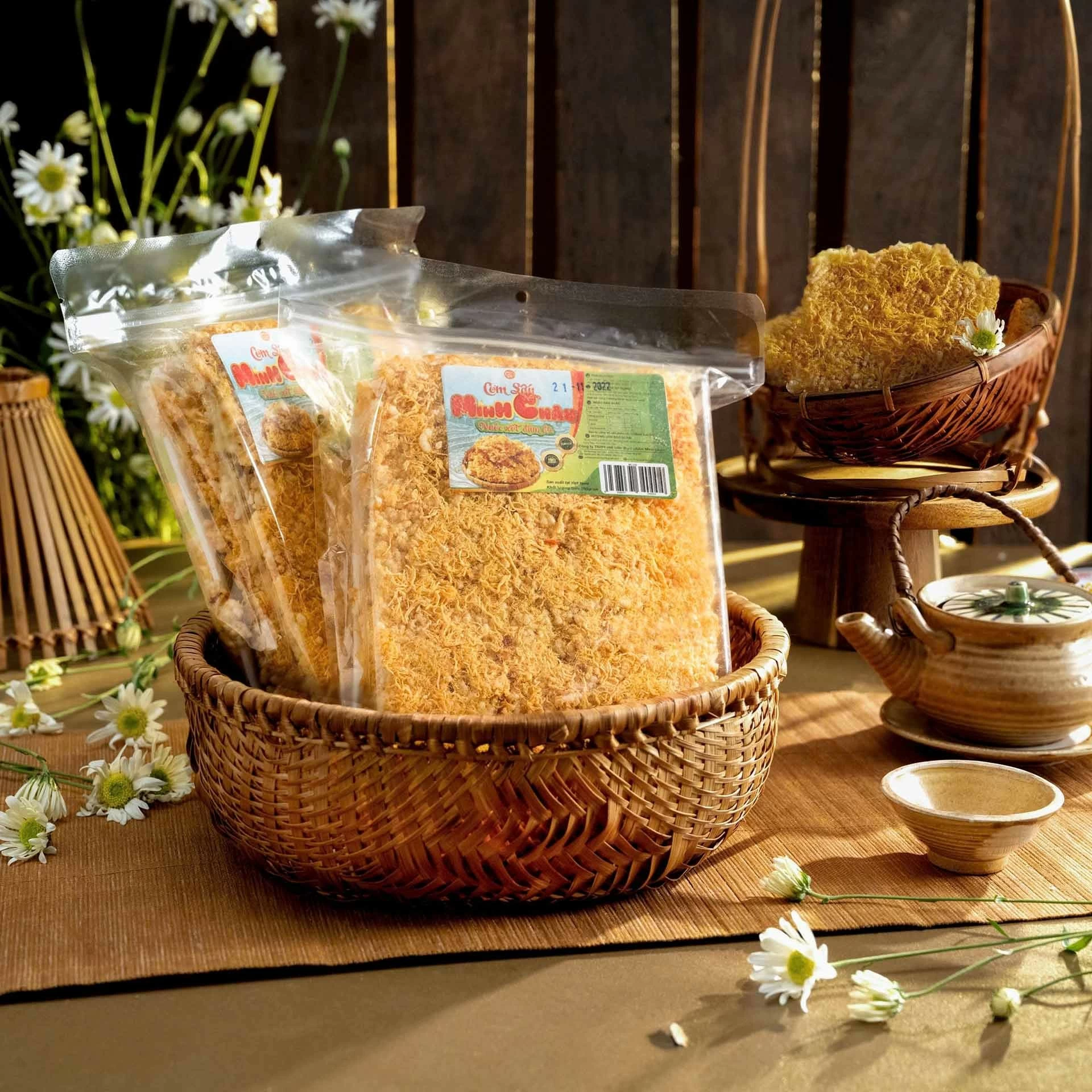 Cơm sấy Minh Châu - Nước xốt đậm đà Cơm sấy Minh Châu - Nước xốt đậm đà
