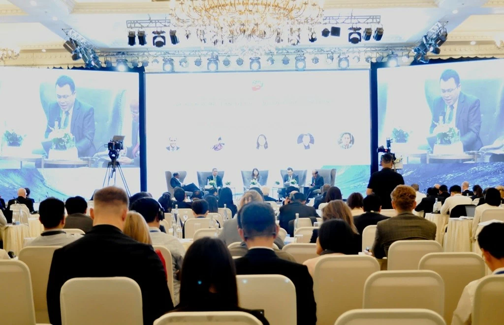 Hội thảo Biển Đông lần thứ 16 Hội thảo Biển Đông lần thứ 16