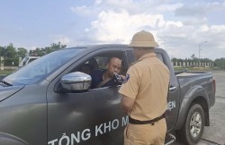 CSGT: Dừng hàng trăm ô tô kiểm tra, không phát hiện vi phạm nồng độ cồn