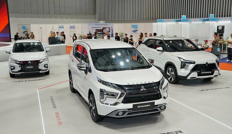 Bộ ba phiên bản kỷ niệm 30 năm của Mitsubishi Xpander, Mitsubishi Xforce và Mitsubishi Attrage. Bộ ba phiên bản kỷ niệm 30 năm của Mitsubishi Xpander, Mitsubishi Xforce và Mitsubishi Attrage.