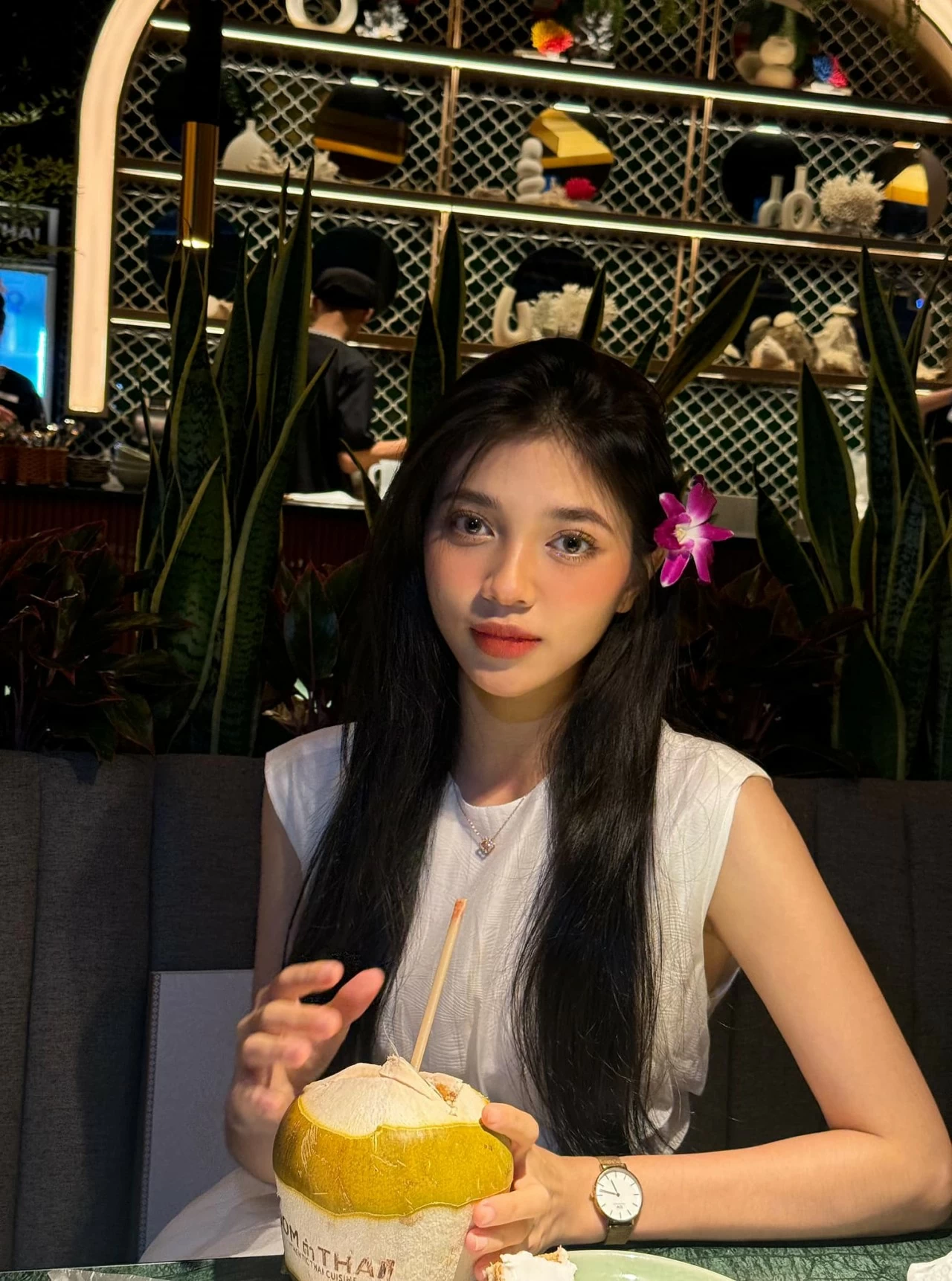 Á hậu Huỳnh Minh Kiên Á hậu Huỳnh Minh Kiên