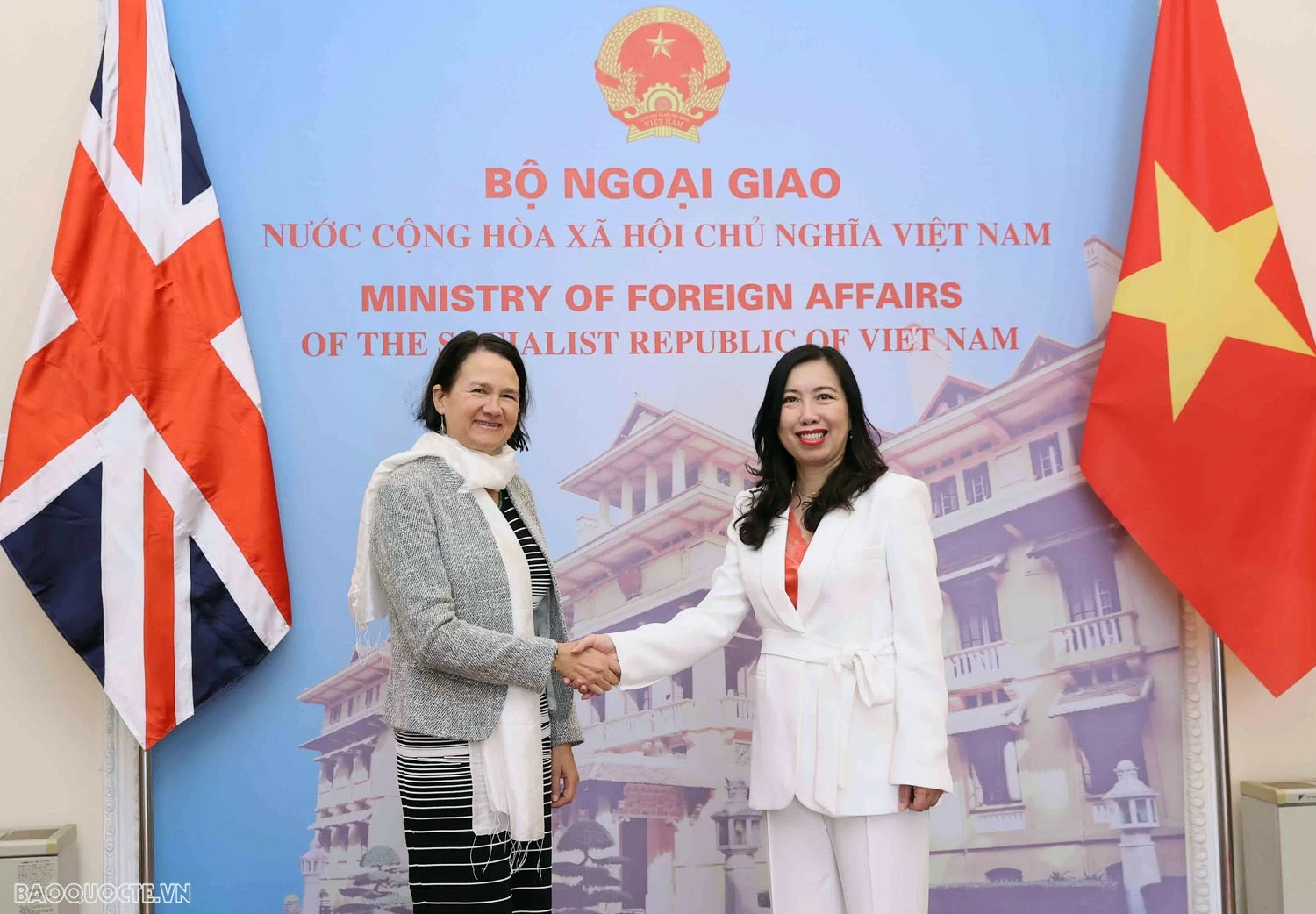 Thứ trưởng Ngoại giao Lê Thị Thu Hằng chủ trì Đối thoại chiến lược Việt - Anh Đối thoại chiến lược Việt Nam-Anh lần thứ 10