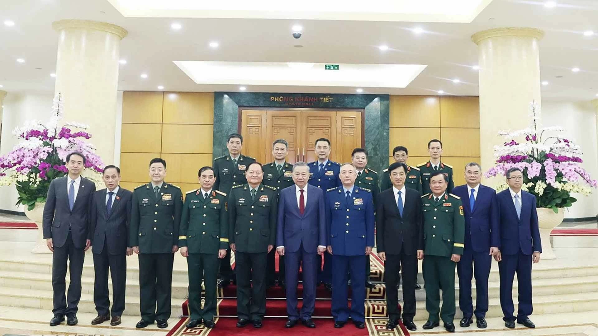 Tổng Bí thư, Bí thư Quân ủy Trung ương Tô Lâm tiếp Phó Chủ tịch Quân ủy Trung ương Trung Quốc Tổng Bí thư, Bí thư Quân ủy Trung ương Tô Lâm tiếp Phó Chủ tịch Quân ủy Trung ương Trung Quốc