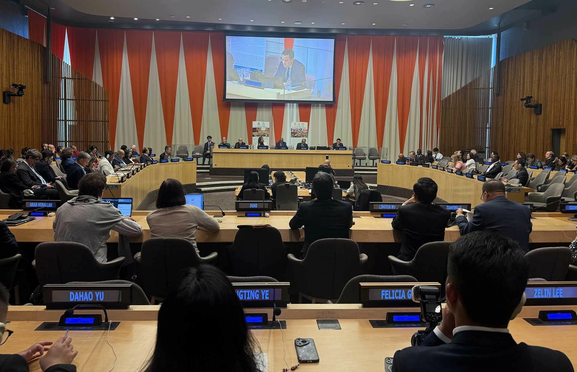 Việt Nam sẵn sàng hợp tác với các bên liên quan để phát triển đô thị bền vững Việt Nam sẵn sàng hợp tác với các bên liên quan để phát triển đô thị bền vững