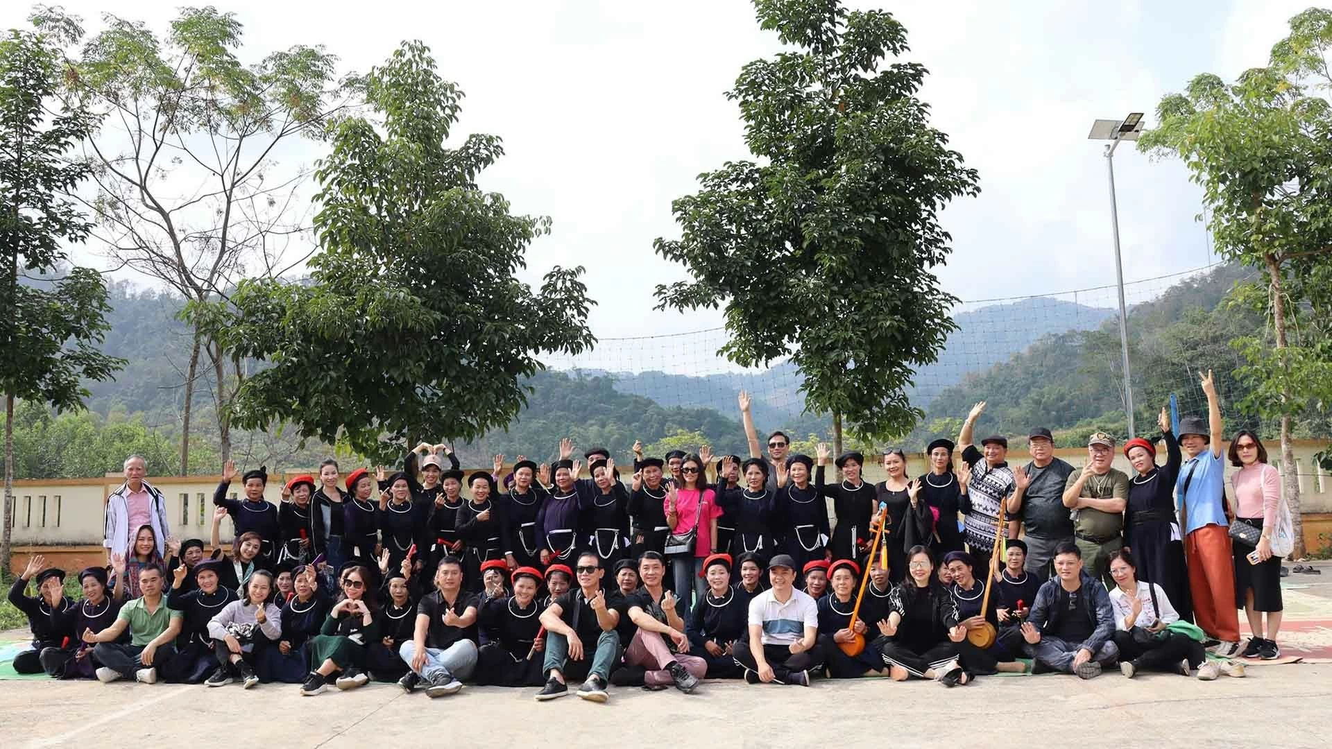 Lạc trong nhịp điệu dân gian ở Cao Bằng Lạc trong nhịp điệu dân gian ở Cao Bằng