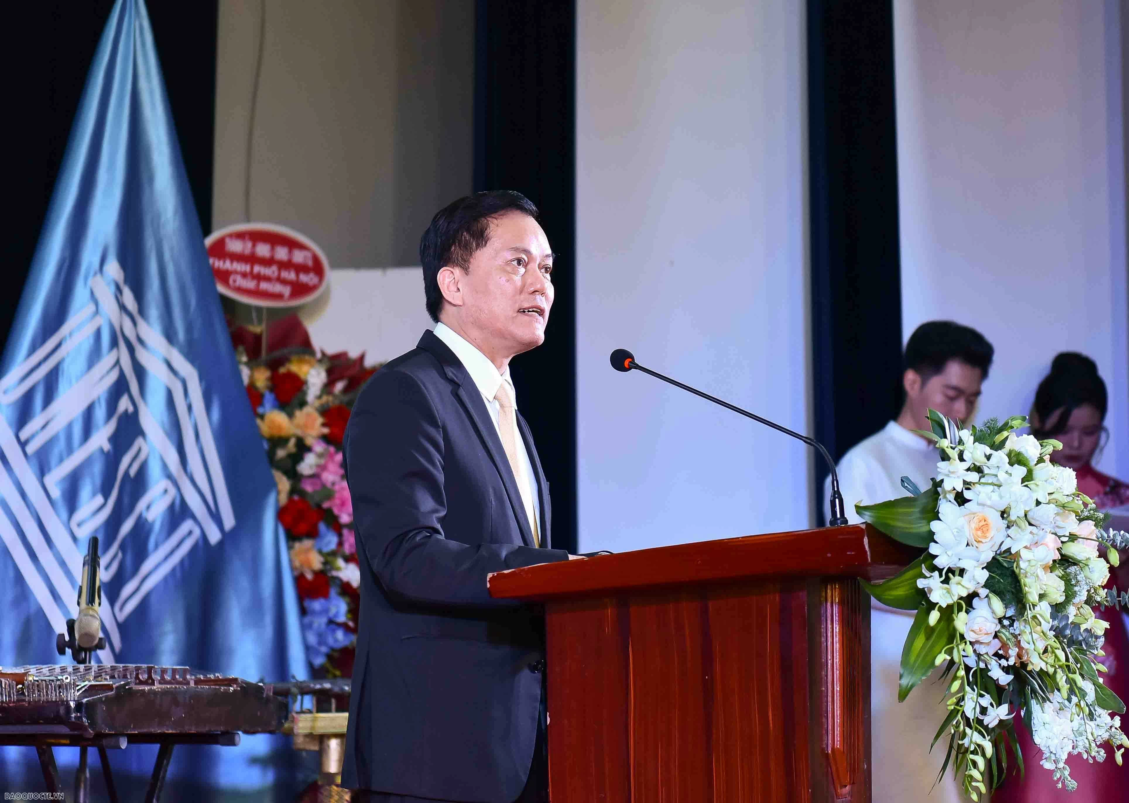 25 năm ngày UNESCO hiện diện tại Việt Nam Văn phòng UNESCO Hà Nội: 25 năm đồng hành vì phát triển bền vững tại Việt Nam