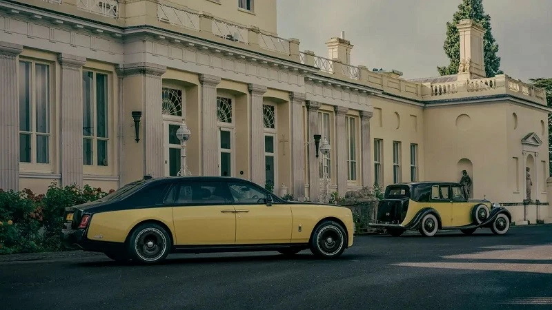 Cận cảnh Rolls-Royce Phantom VIII ‘Goldfinger’ bản độc nhất vô nhị vừa ra mắt Cận cảnh Rolls-Royce Phantom VIII ‘Goldfinger’ bản độc nhất vô nhị vừa ra mắt