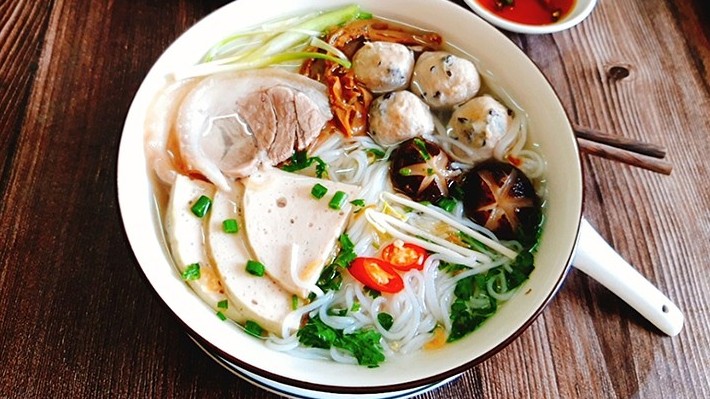 gia heo hoi hom nay 2710 gia heo hoi van dang tren da giam nhanh khap 3 mien