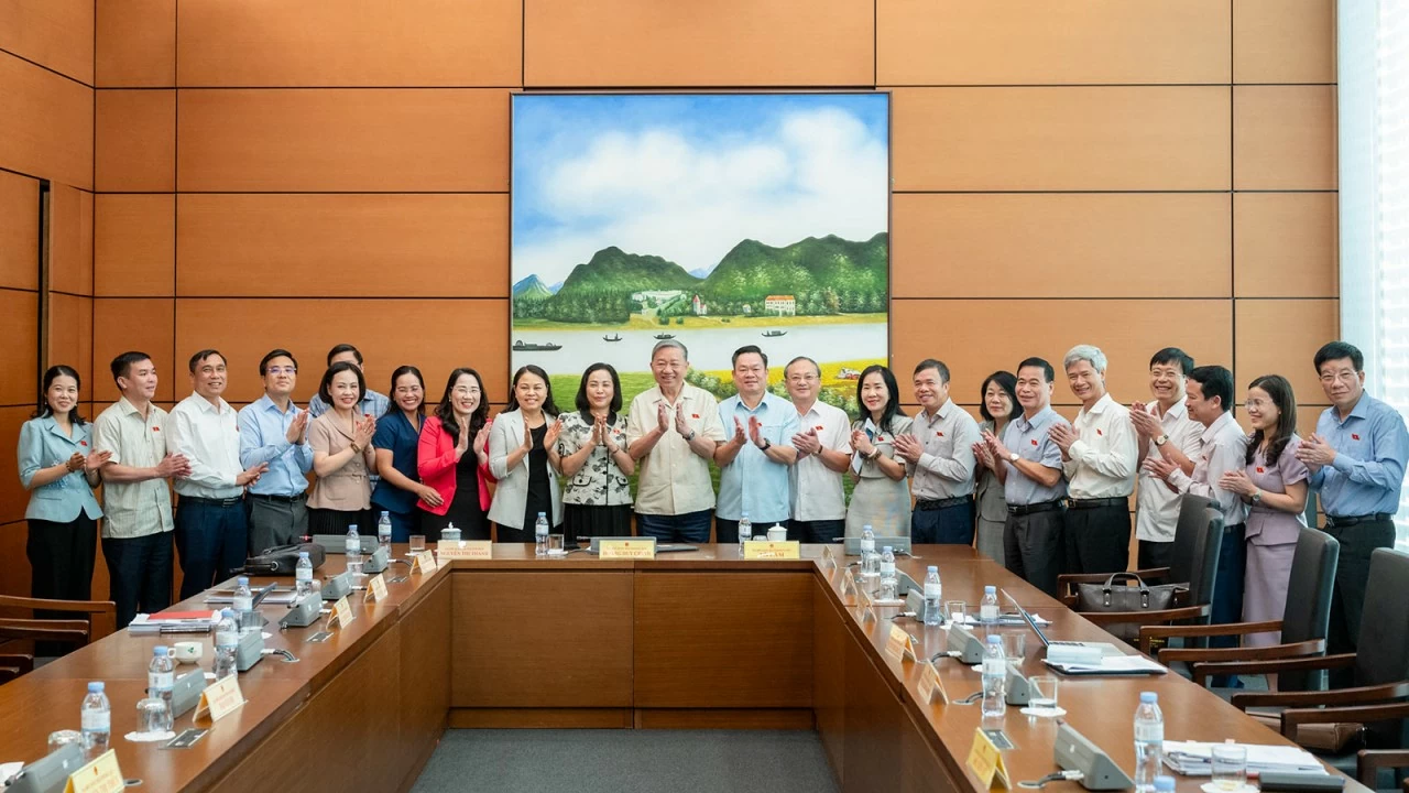 Sửa đổi Luật Điện lực cần có tầm nhìn để đáp ứng yêu cầu phát triển, tính toán chủ trương đầu tư điện hạt nhân Sửa đổi Luật Điện lực cần có tầm nhìn để đáp ứng yêu cầu phát triển, tính toán chủ trương đầu tư điện hạt nhân