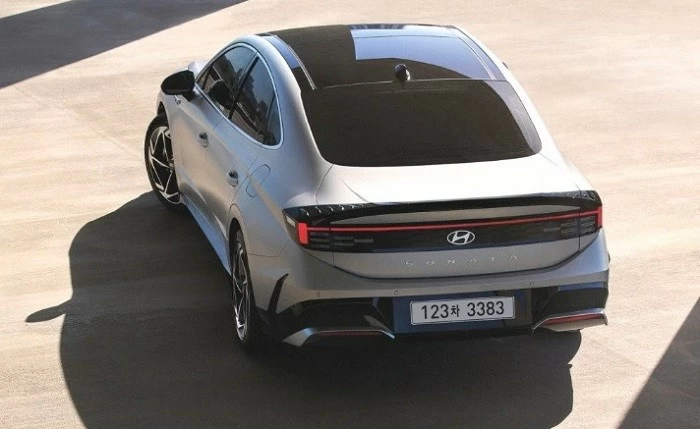 Cận cảnh Hyundai Sonata 2025 vừa ra mắt tại Hàn Quốc, giá từ 517 triệu đồng Cận cảnh Hyundai Sonata 2025 vừa ra mắt tại Hàn Quốc, giá từ 517 triệu đồng