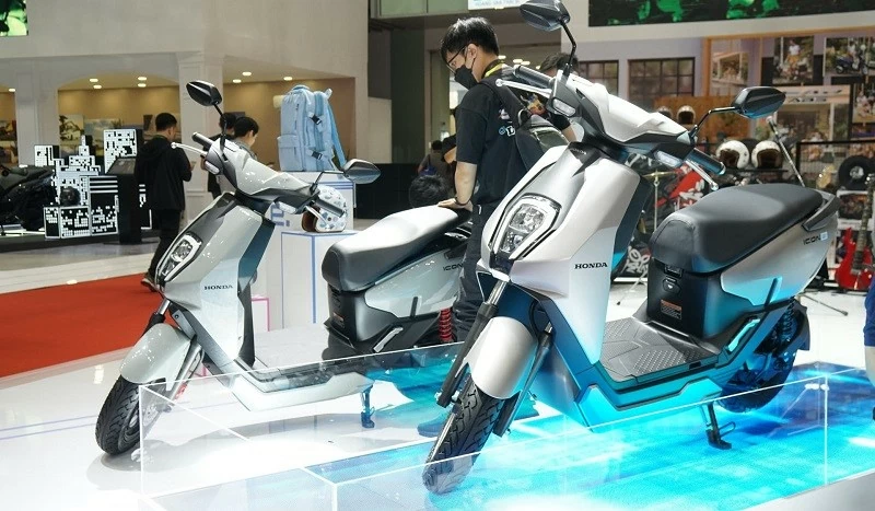 Cận cảnh xe máy điện Honda ICON e: vừa ra mắt tại Việt Nam, giá dự kiến dưới 30 triệu đồng Cận cảnh xe máy điện Honda ICON e: vừa ra mắt tại Việt Nam, giá dự kiến dưới 30 triệu đồng