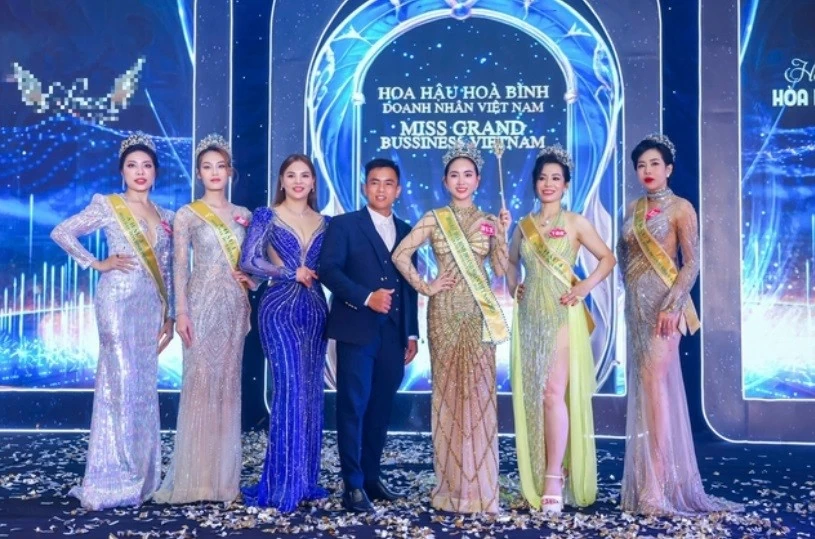 Người đẹp xứ Huế đăng quang Hoa hậu hoà bình Doanh nhân Việt Nam 2024 Người đẹp xứ Huế đăng quang Hoa hậu hoà bình Doanh nhân Việt Nam 2024