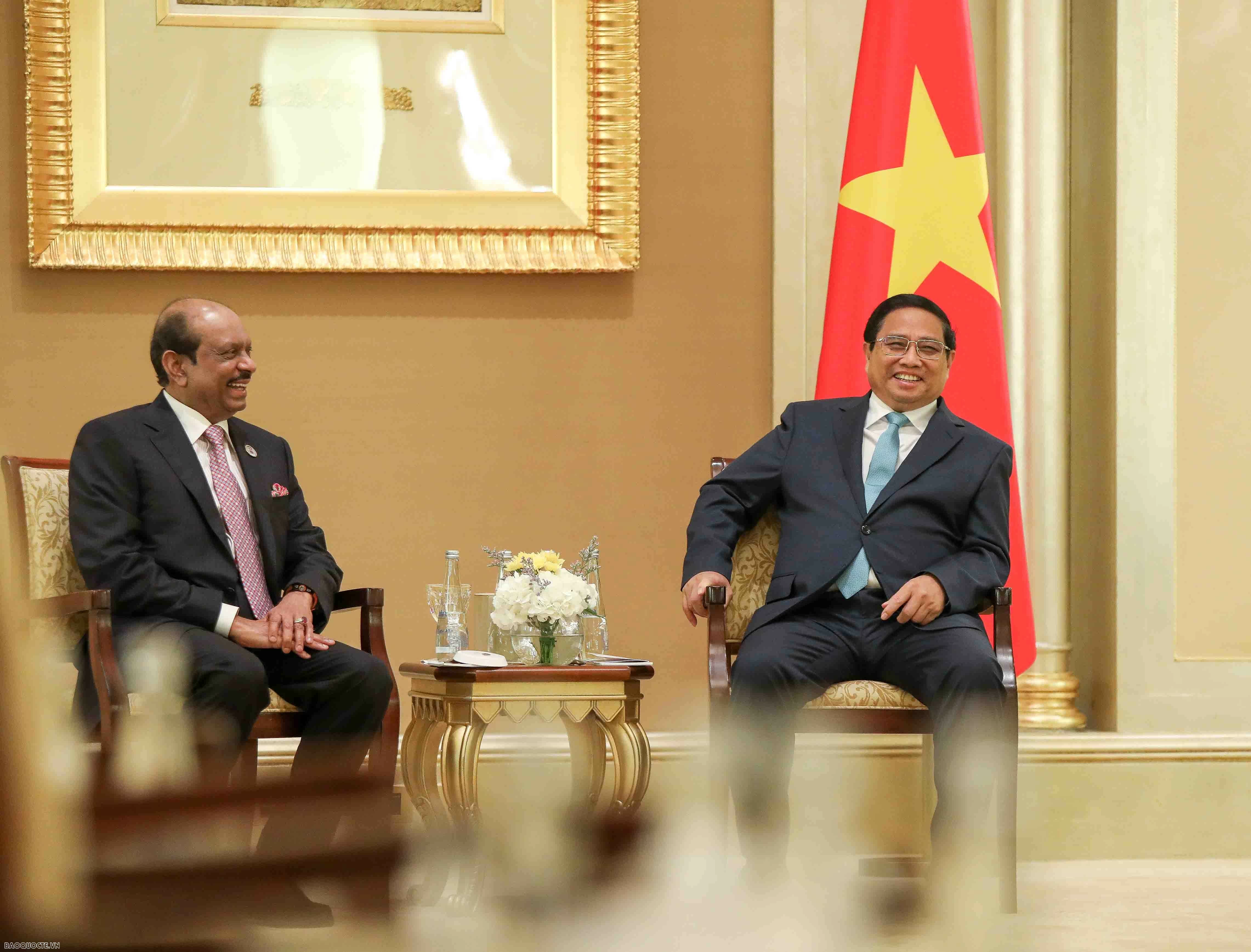 Thủ tướng mong muốn chuỗi đại siêu thị UAE sẽ chiếm 10 % trong thị phần xuất khẩu nông sản của Việt Nam Thủ tướng mong muốn chuỗi đại siêu thị UAE sẽ chiếm 10 % trong thị phần xuất khẩu nông sản của Việt Nam