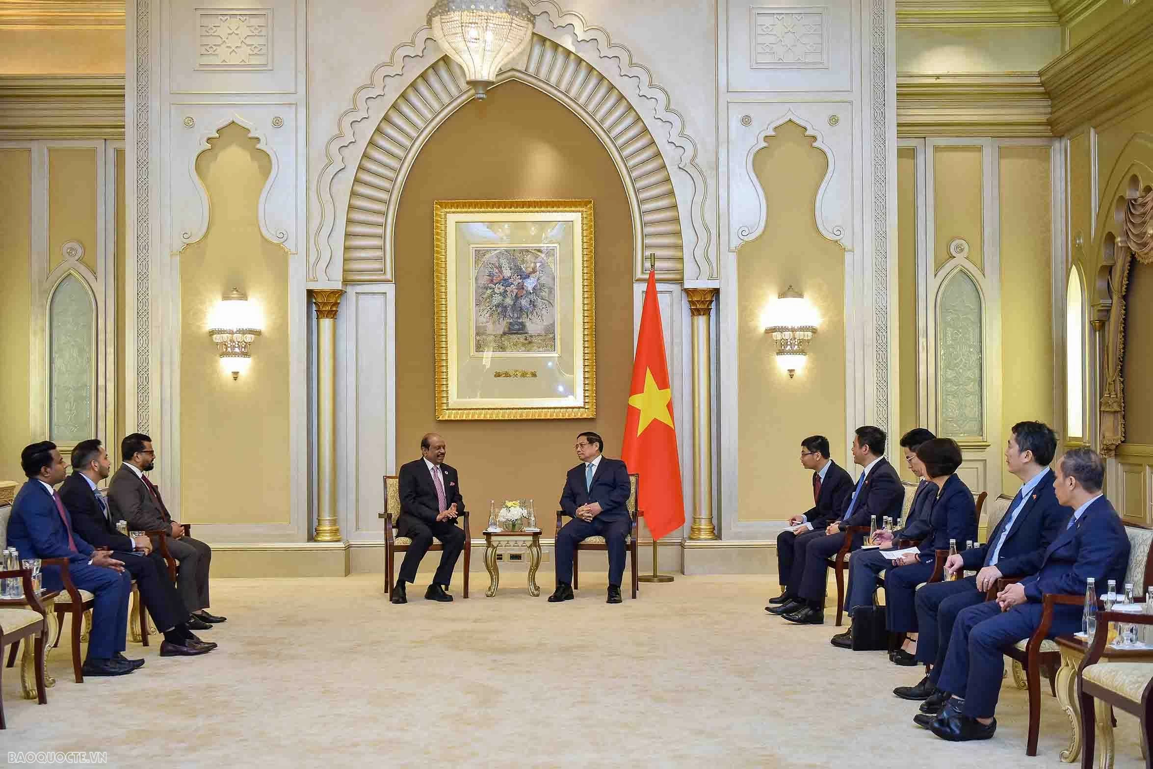 Thủ tướng mong muốn chuỗi đại siêu thị UAE sẽ chiếm 10 % trong thị phần xuất khẩu nông sản của Việt Nam Thủ tướng mong muốn chuỗi đại siêu thị UAE sẽ chiếm 10 % trong thị phần xuất khẩu nông sản của Việt Nam