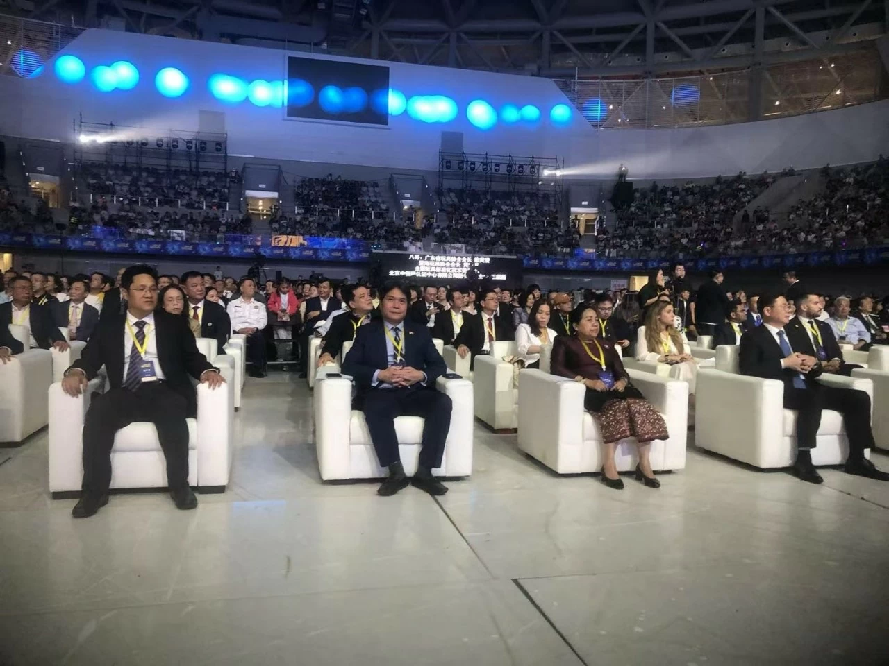 Tổng Lãnh sự Việt Nam tại Quảng Châu thăm, làm việc tại đặc khu kinh tế Sán Đầu - 'kinh đô đồ chơi, tặng phẩm' của Trung Quốc Tổng Lãnh sự Việt Nam tại Quảng Châu thăm, làm việc tại đặc khu kinh tế Sán Đầu - 'kinh đô đồ chơi, tặng phẩm' của Trung Quốc