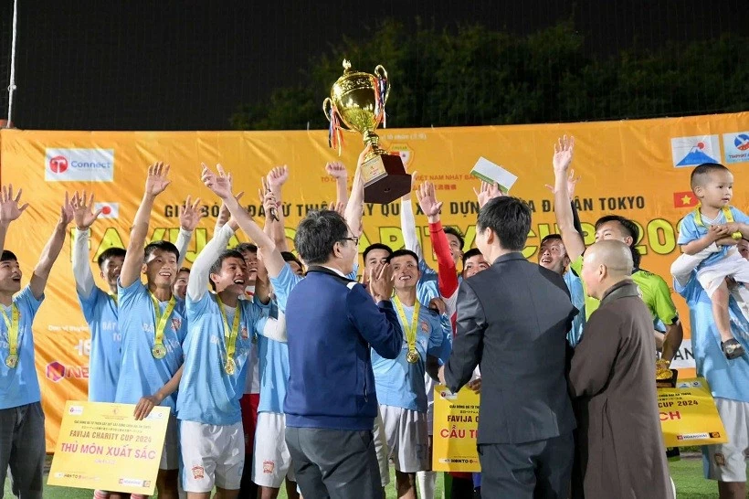 Giải bóng đá từ thiện gây quỹ xây chùa Việt Nam tại Tokyo Giải bóng đá từ thiện gây quỹ xây chùa Việt Nam tại Tokyo