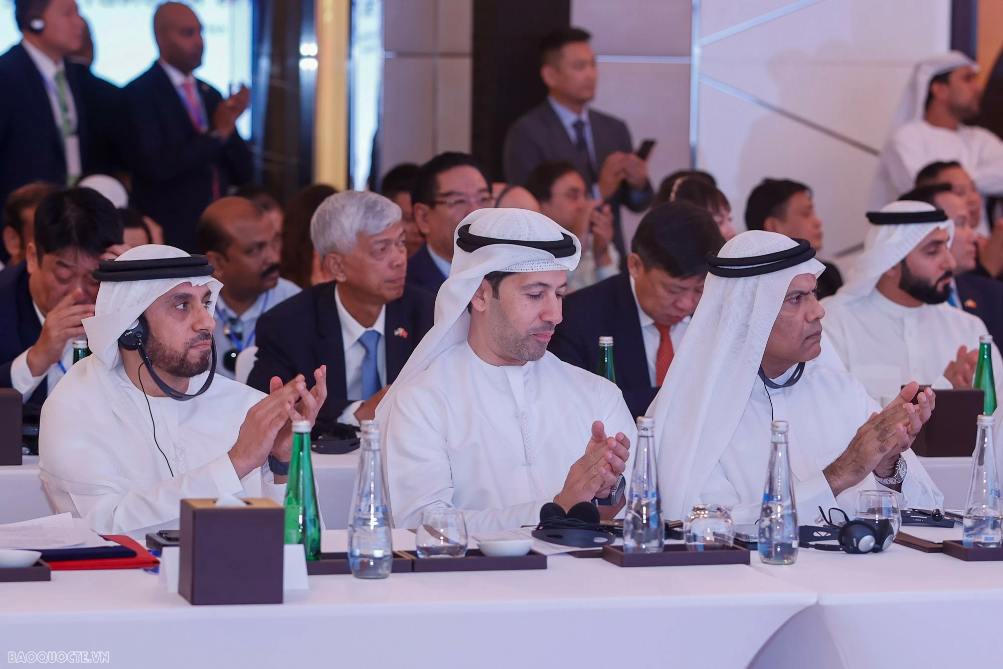 Hơn 200 đại biểu đại diện các tập đoàn, doanh nghiệp lớn của hai nước tham dự toạ đàm - Ảnh: VGP/Nhật Bắc Hơn 200 đại biểu đại diện các tập đoàn, doanh nghiệp lớn của hai nước tham dự toạ đàm - Ảnh: VGP/Nhật Bắc