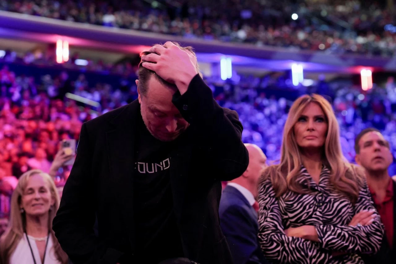 Bầu cử Tổng thống Mỹ 2024: Hình ảnh tranh cử rầm rộ của hai ứng cử viên Donald Trump và Kamala Harris Bầu cử Tổng thống Mỹ 2024: Hình ảnh tranh cử rầm rộ của hai ứng cử viên Donald Trump và Kamala Harris