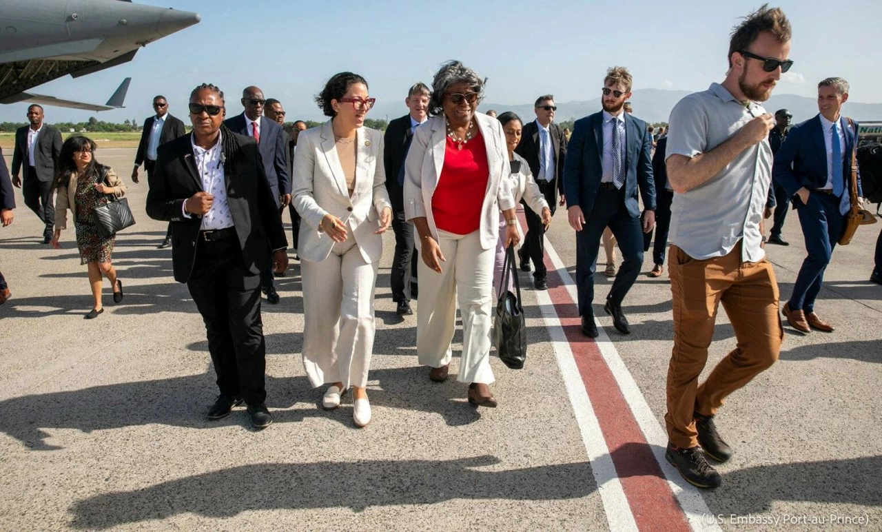 ngoại giao nhân dân ngoại giao nhân dân