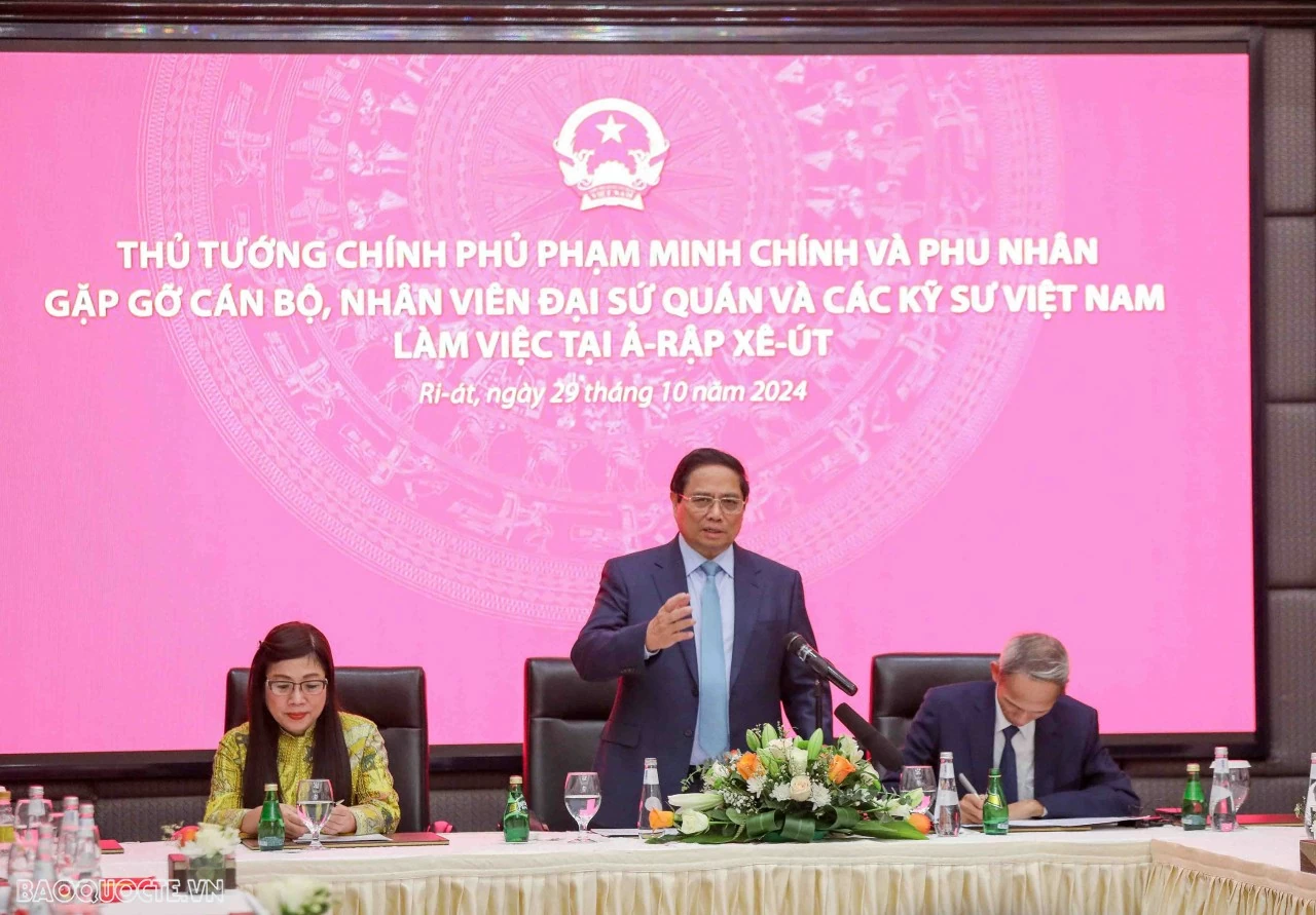 Thủ tướng mong muốn sẽ có nhiều người lao động Việt Nam sang Saudi Arabia làm việc hơn nữa Thủ tướng mong muốn sẽ có nhiều người lao động Việt Nam sang Saudi Arabia làm việc hơn nữa
