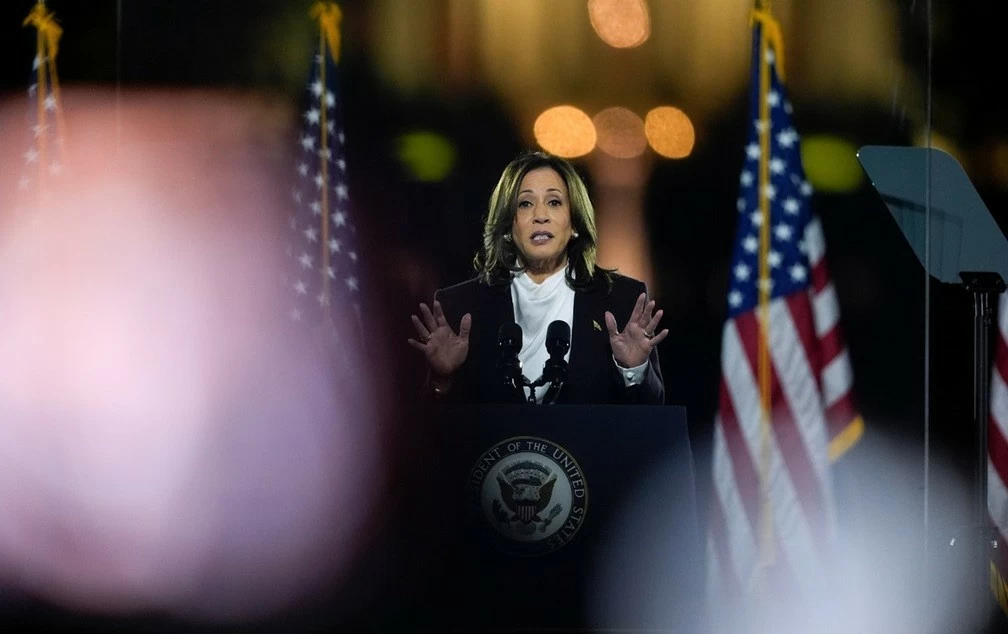 Bài phát biểu tranh cử cuối cùng của bà Kamala Harris: Những 'đòn công kích' cuối cùng, so sánh rất giàu hình ảnh Bài phát biểu tranh cử cuối cùng của bà Kamala Harris: Những 'đòn công kích' cuối cùng, so sánh rất giàu hình ảnh