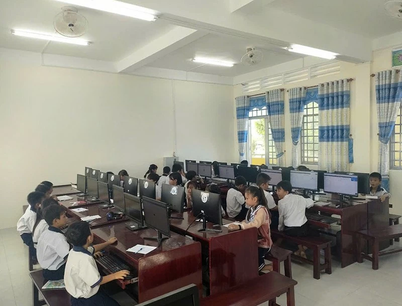 Thực hiện chuyển đổi số hiệu quả cần có hành động cụ thể Thực hiện chuyển đổi số hiệu quả cần có hành động cụ thể