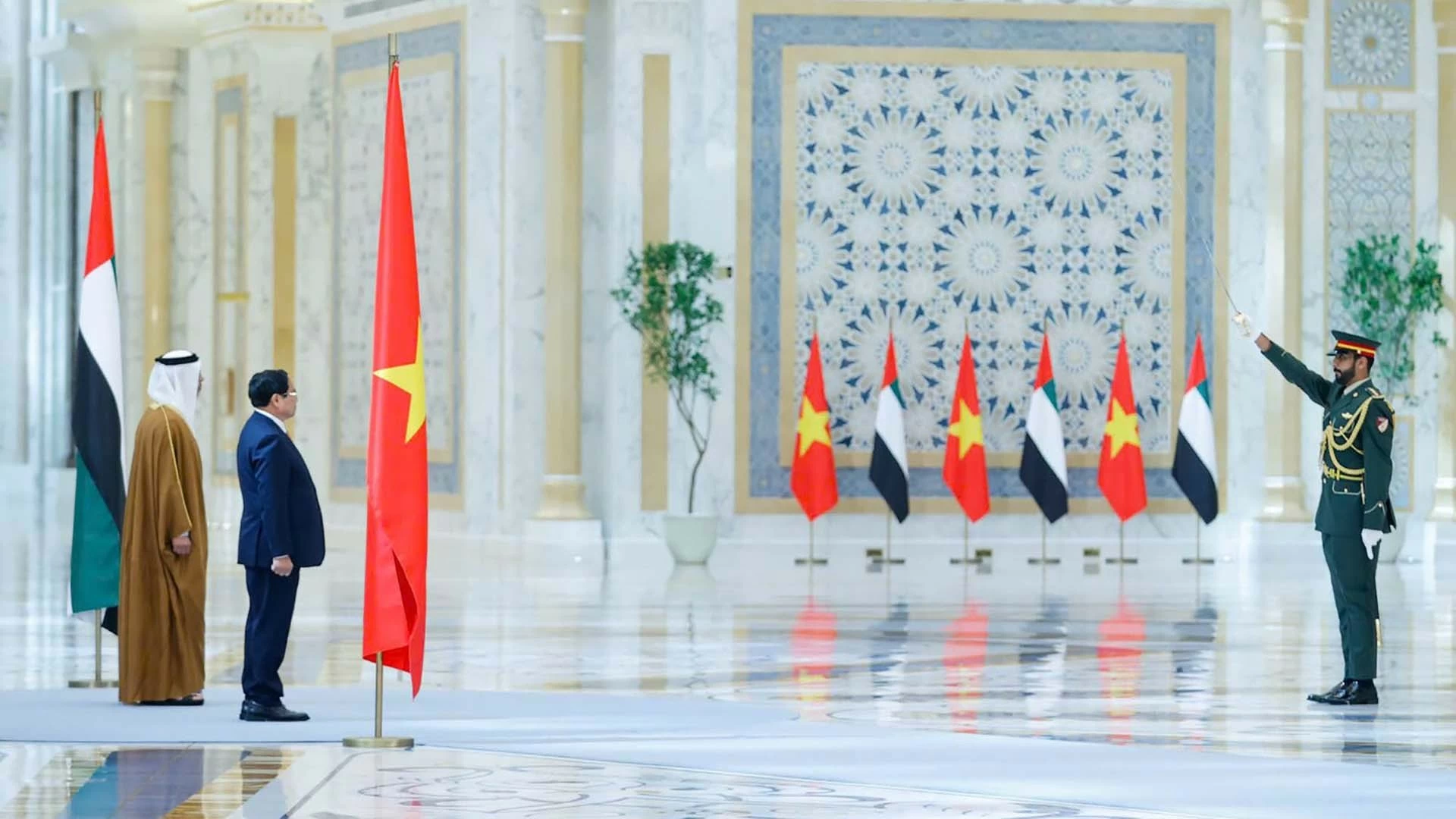 Thủ tướng Phạm Minh Chính thăm ba nước Trung Đông: Bản lề cho hợp tác tương lai Thủ tướng Phạm Minh Chính thăm ba nước Trung Đông: Bản lề cho hợp tác tương lai