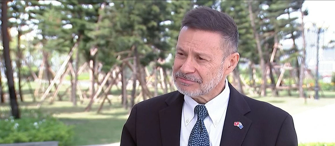 Đại sứ Australia tại Việt Nam Andrew Goledzinowski Đại sứ Australia tại Việt Nam Andrew Goledzinowski