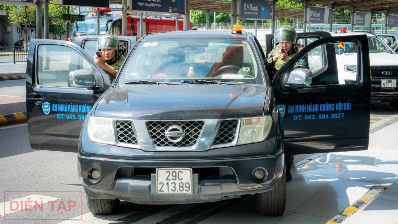 Cảng HKQT Nội Bài diễn tập khẩn nguy an ninh năm 2024 Hình ảnh diễn tập khẩn nguy an ninh năm 2024 tại Cảng Hàng không Quốc tế Nội Bài