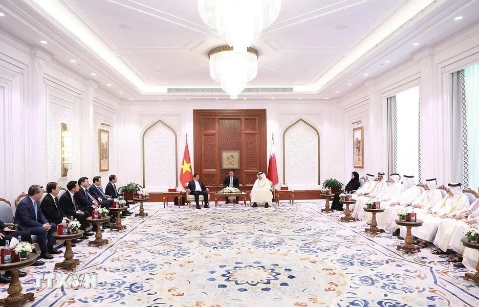 Chủ tịch Quốc hội Qatar đề nghị hai bên sớm thành lập Hội Nghị sĩ hữu nghị Việt Nam-Qatar Chủ tịch Quốc hội Qatar đề nghị hai bên sớm thành lập Hội Nghị sĩ hữu nghị